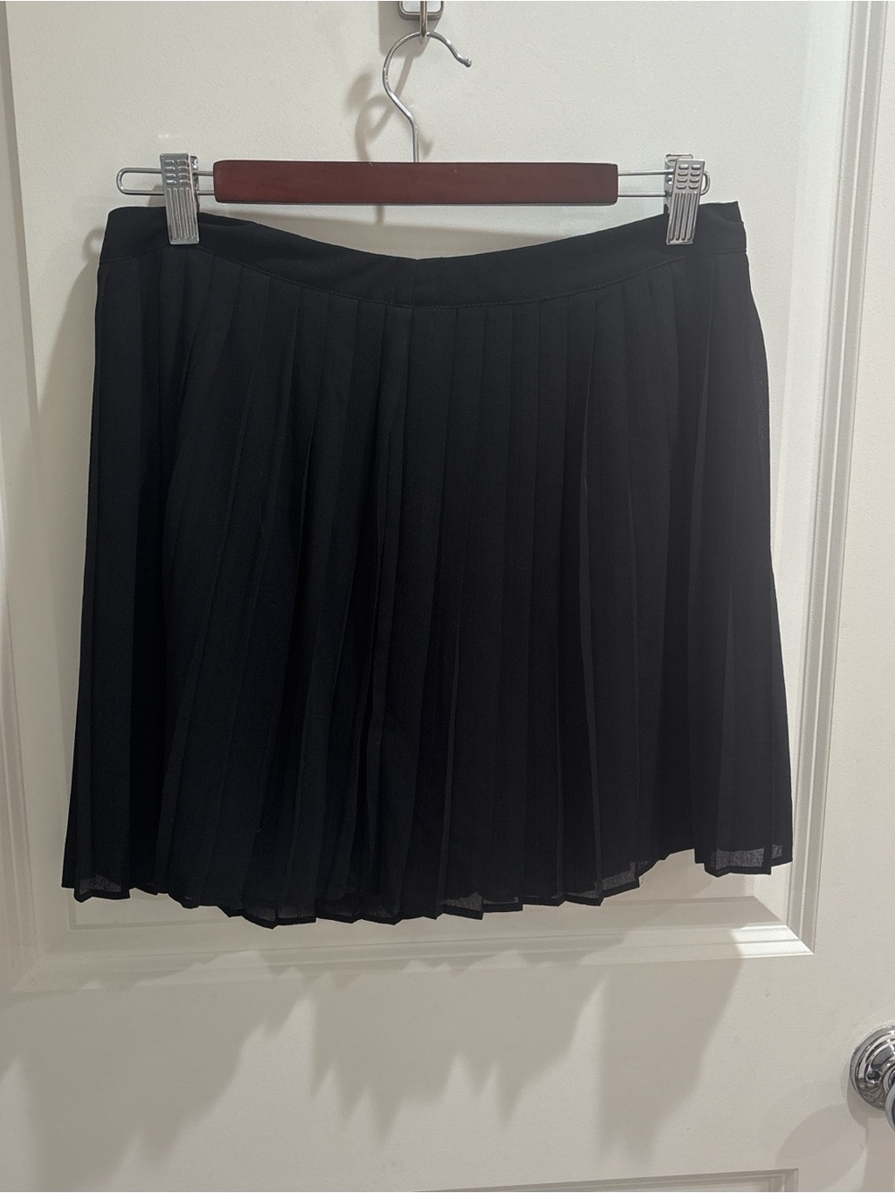 Cupshe Black Pleated Circle Skater Skirt
